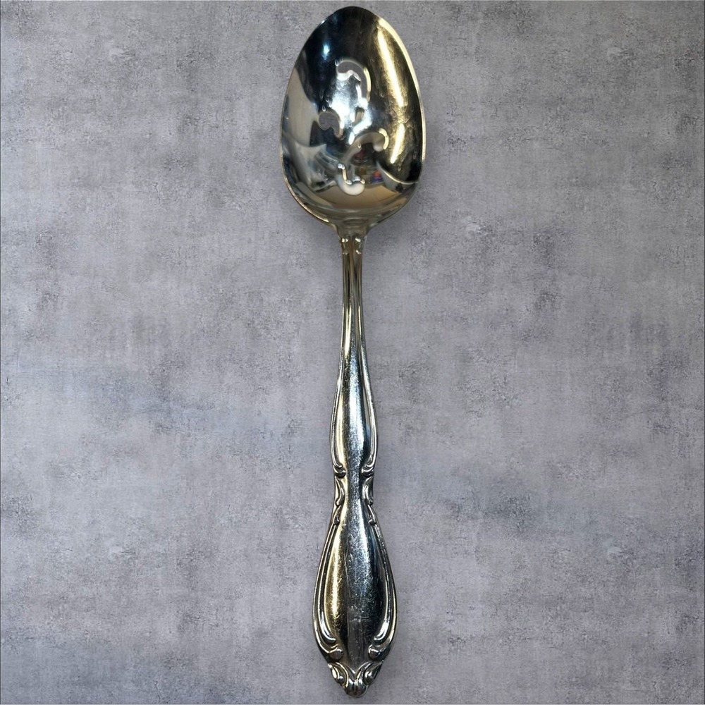 Oneida‎ Stainless Canada STRATHMORE Slotted Serving Spoon